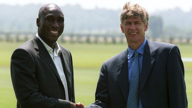 sol-campbell-arsenal-tottenham-arsene-wenger_3172036 (1)